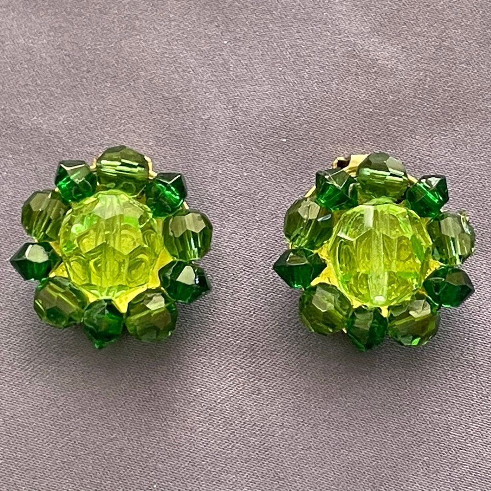 VTG Lisner Clip On Earrings